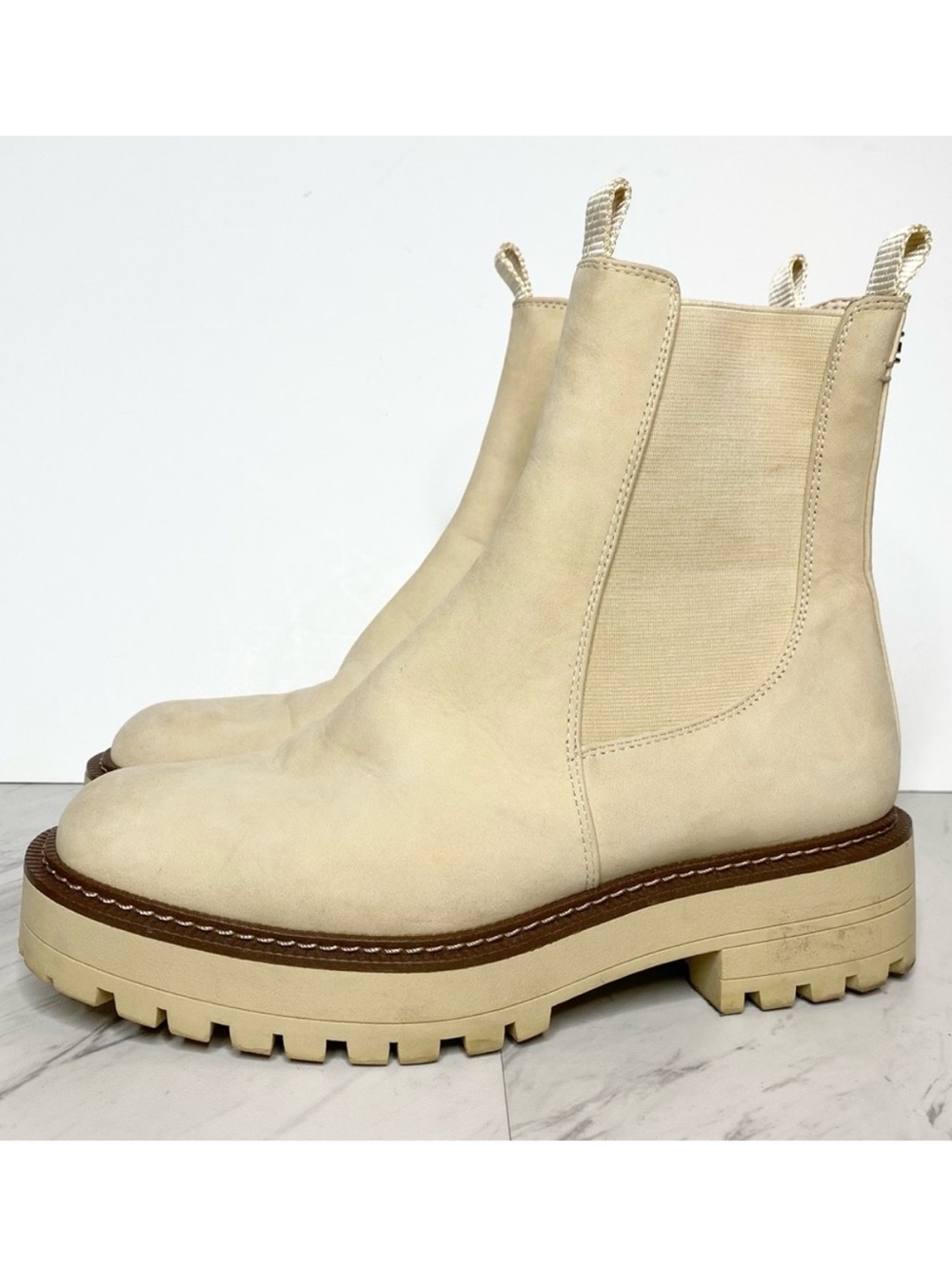 Sam Edelman Laguna Cream Nubuck Lug Sole Chelsea Boot 7 1/2 W